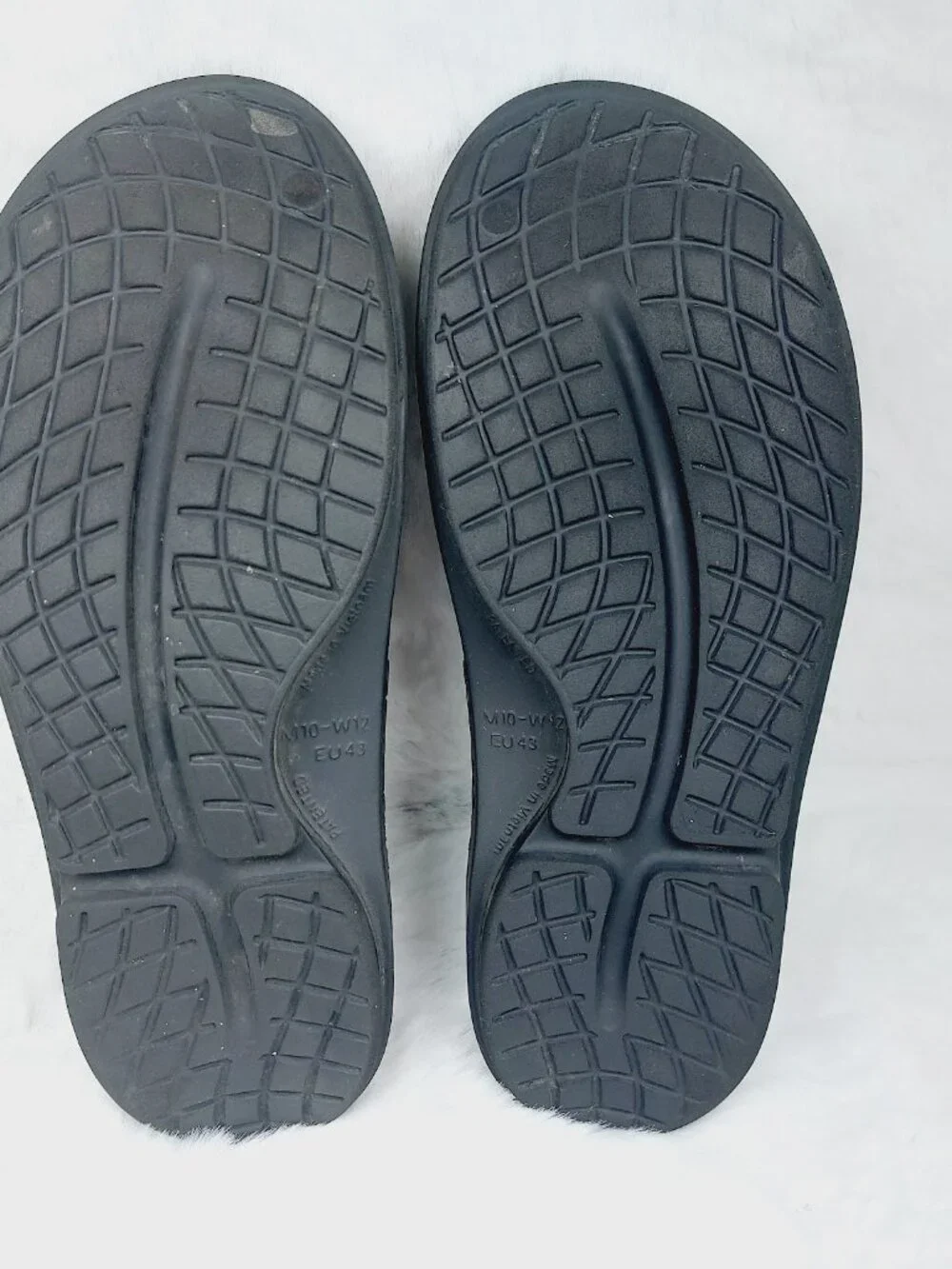 OOFOS men black